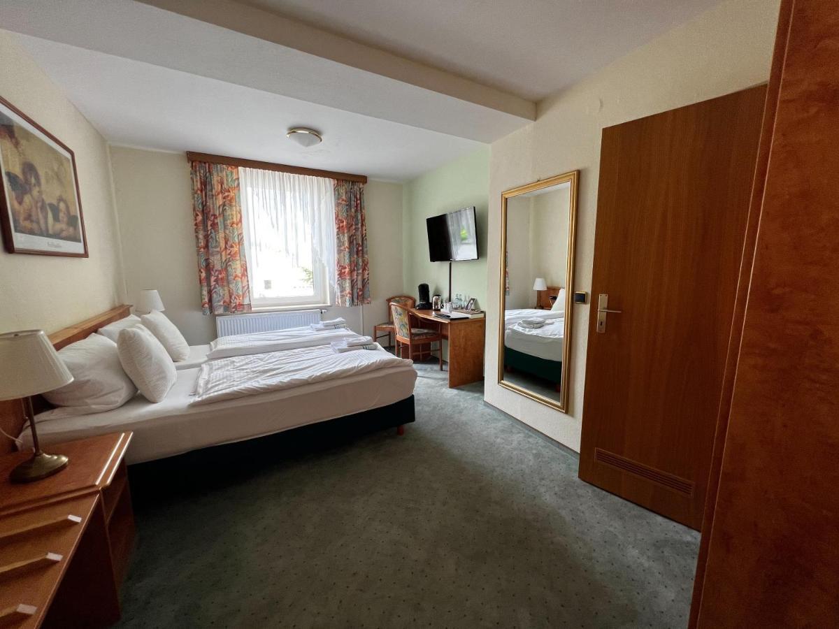 Hotel Zur Sonne 3*