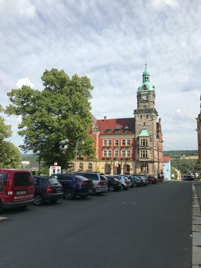 Zur Sonne